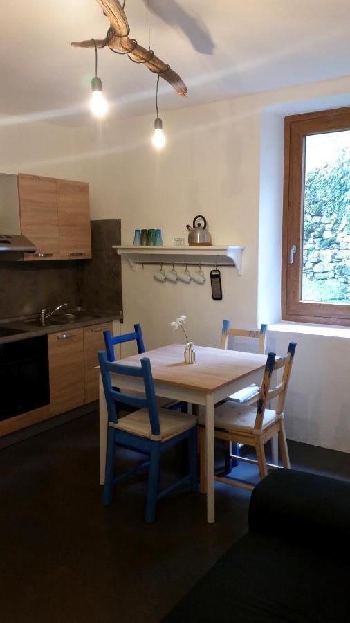 B&B Val Valerna Лецено Екстериор снимка
